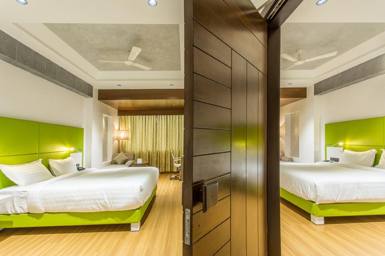 Hotel Abika Elite Ujjain Exterior photo